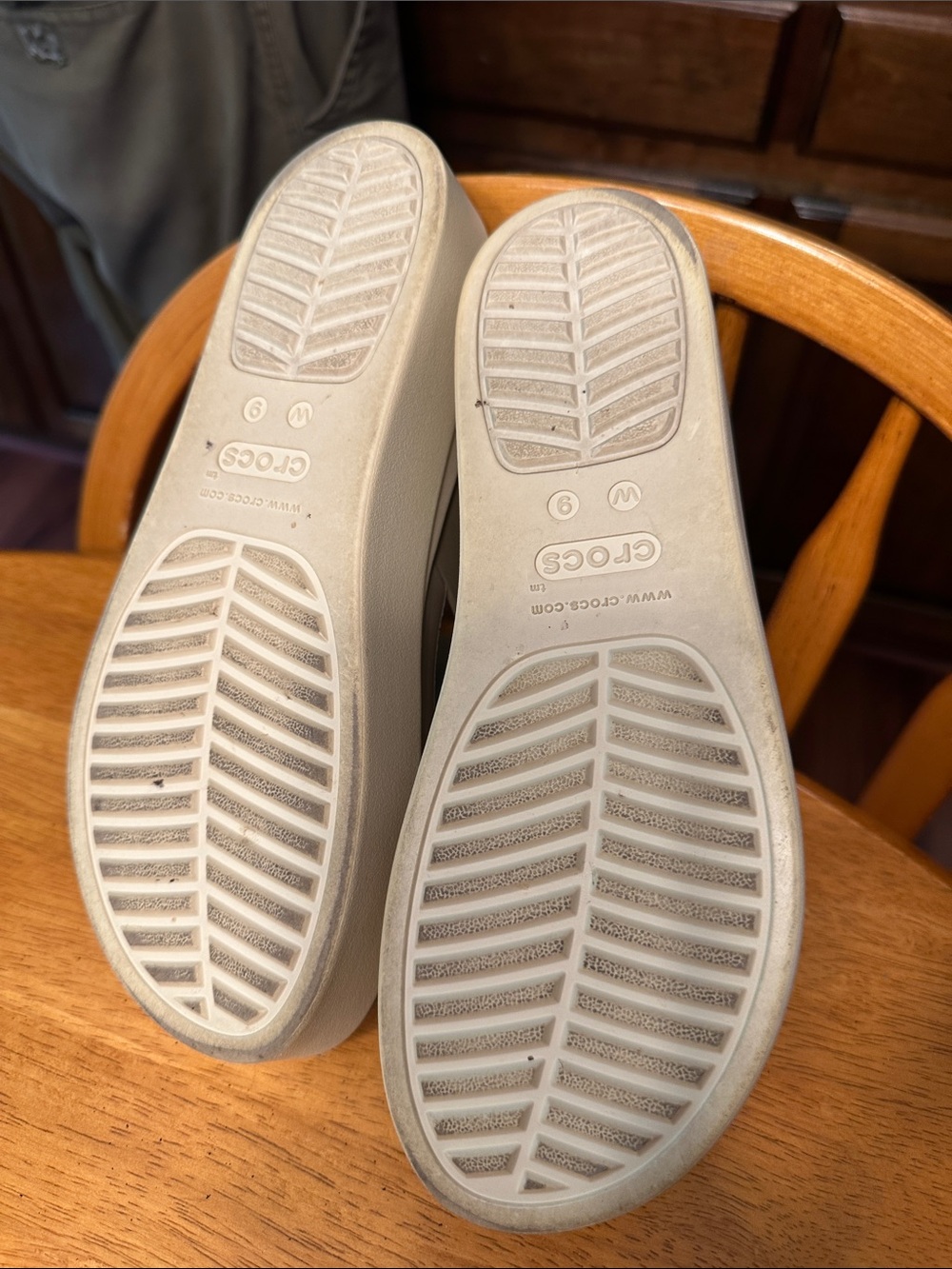 Croc Brooklyn Wedge Sandal - Picture 3 of 4
